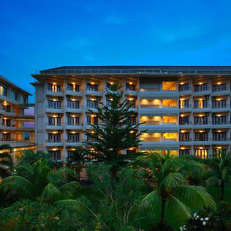 Lombok Raya Hotel Ματαράμ Εξωτερικό φωτογραφία