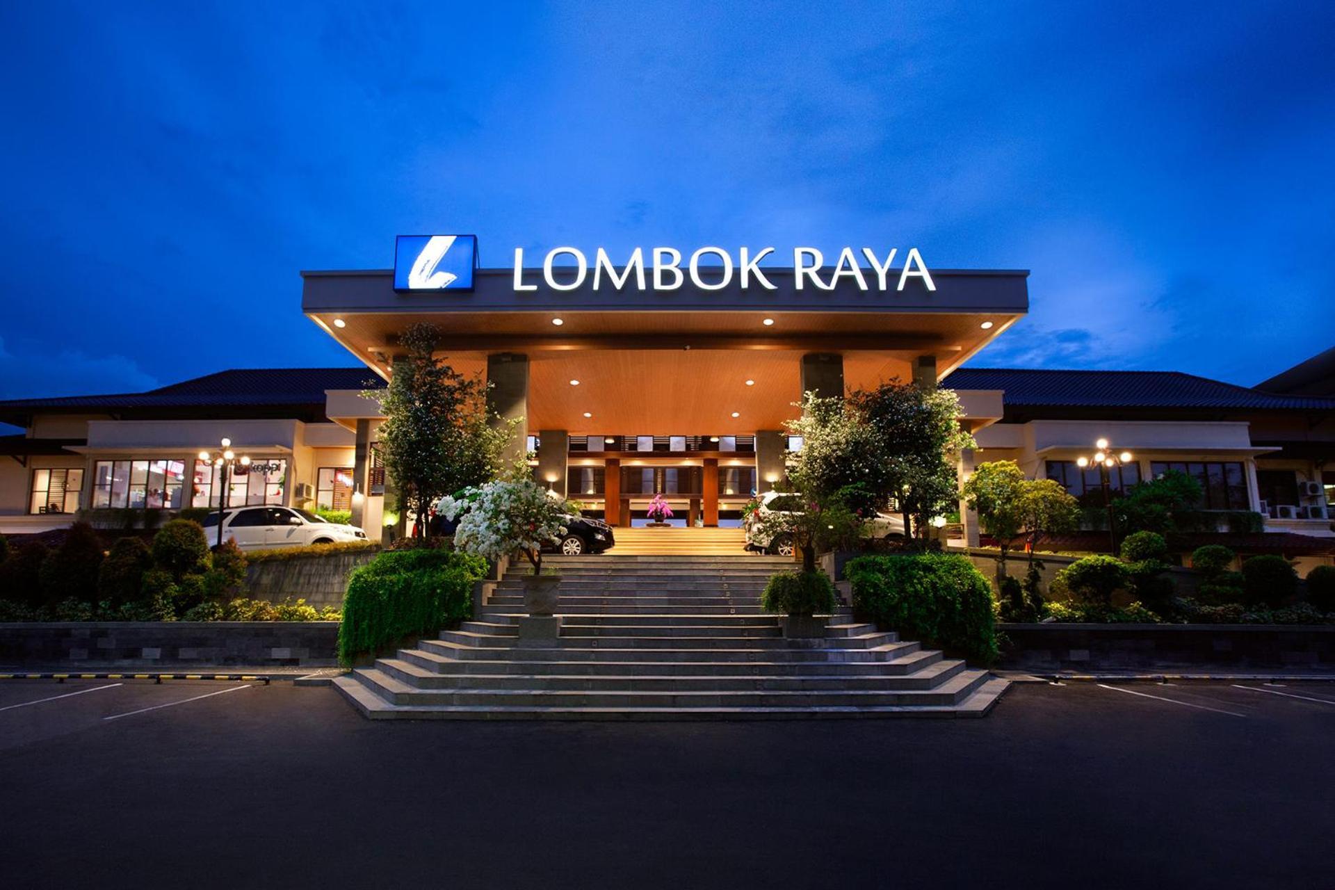Lombok Raya Hotel Ματαράμ Εξωτερικό φωτογραφία